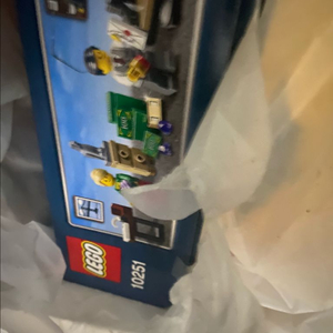 레고 10251 브릭뱅크 팝니다