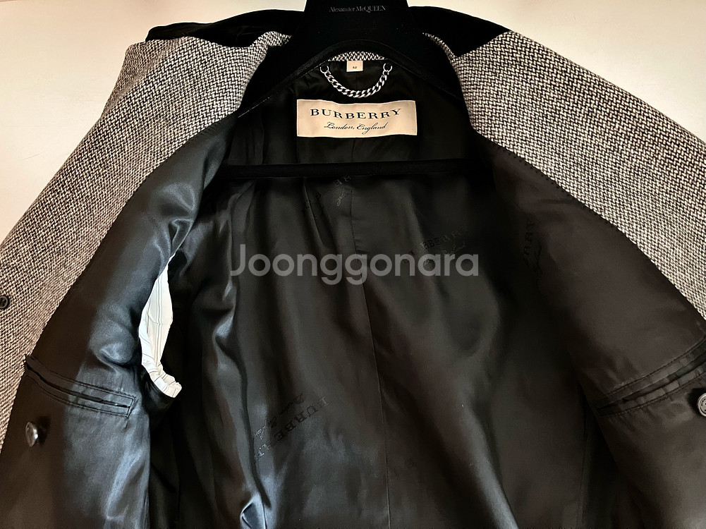 버버리 트위드 코트--2