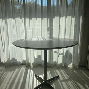 데코룸 아이언 자작나무 E0등급 원형테이블 900