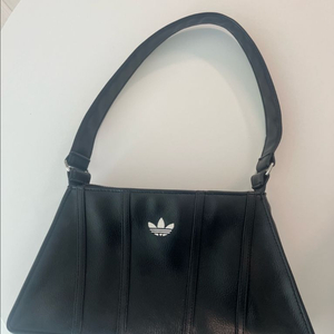 아디다스 블랙 미니 숄더백 가방
