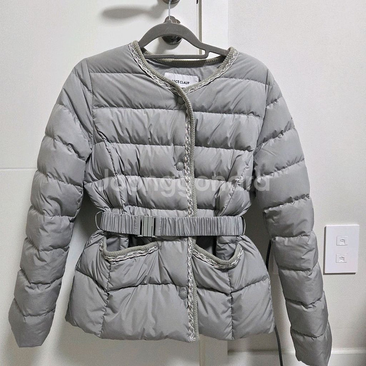 나이스클랍 구스 경량패딩 66--0