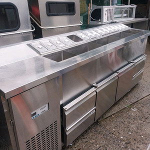 이글루 2400 토핑 냉장고 간냉식 싱태최상 반찬냉장고