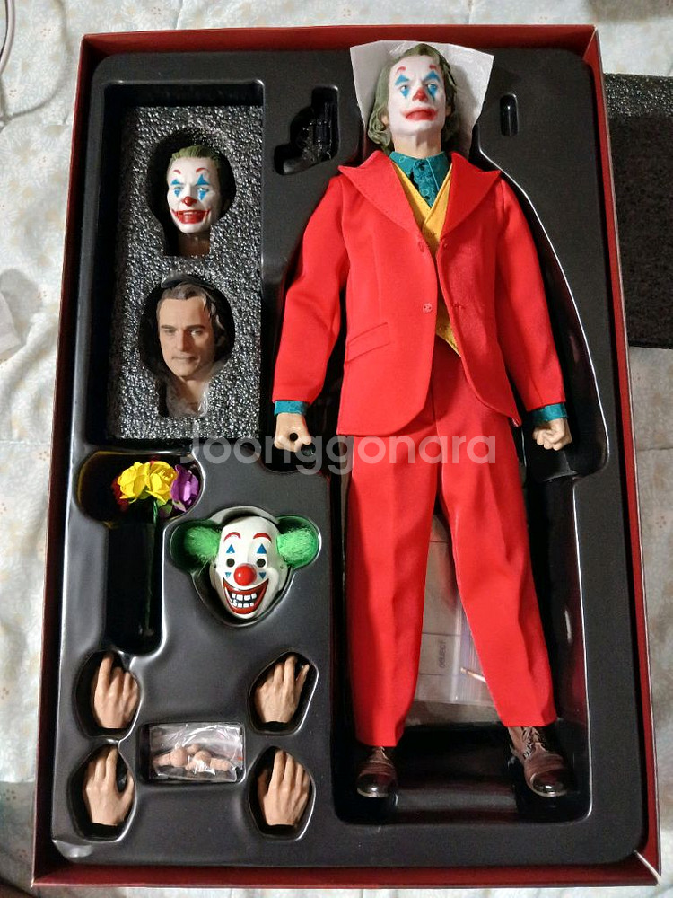 토이즈 에라 1/6스케일 조커 피규어--0