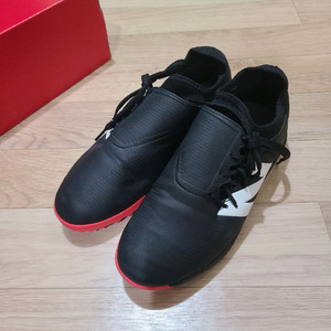 뉴발란스 v7 퓨론 tf 풋살화