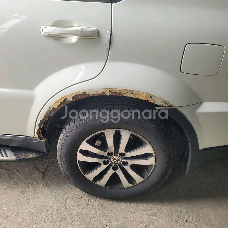 자동차외형복원/(렉스턴W)--0