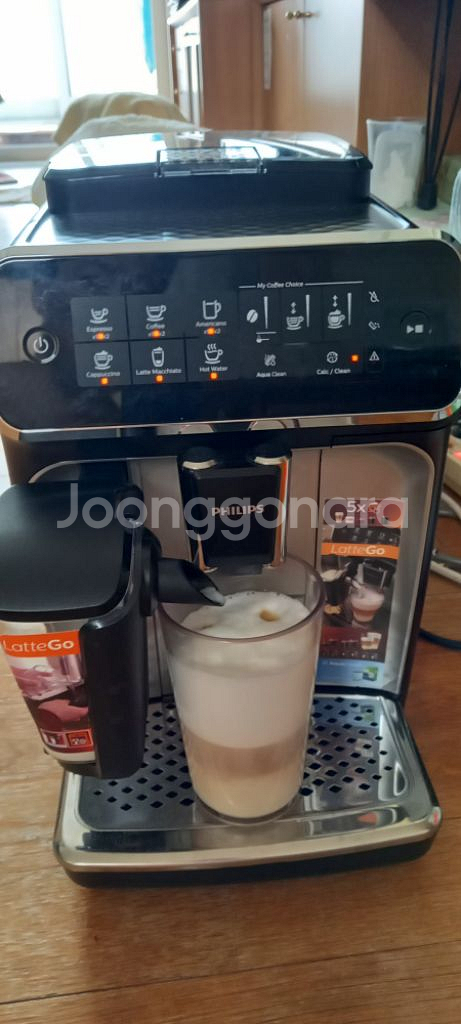 네덜란드 최고급 명품 필립스 커피메이커 라떼고 EP32--0