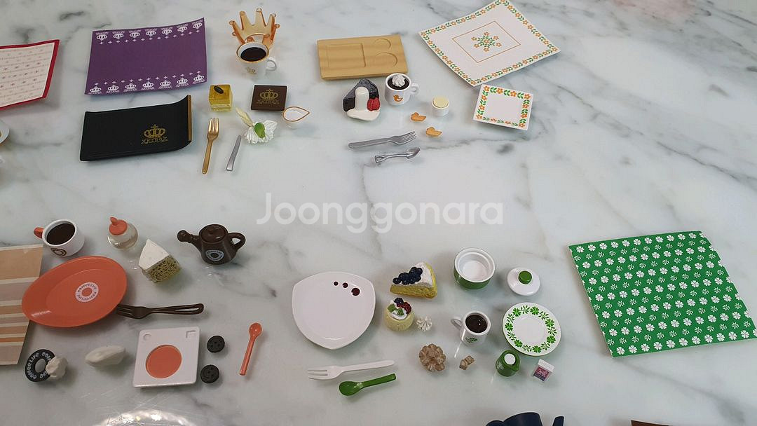 메가하우스 카페에서 케익을 카페 드 케이크 식완 리멘트--3