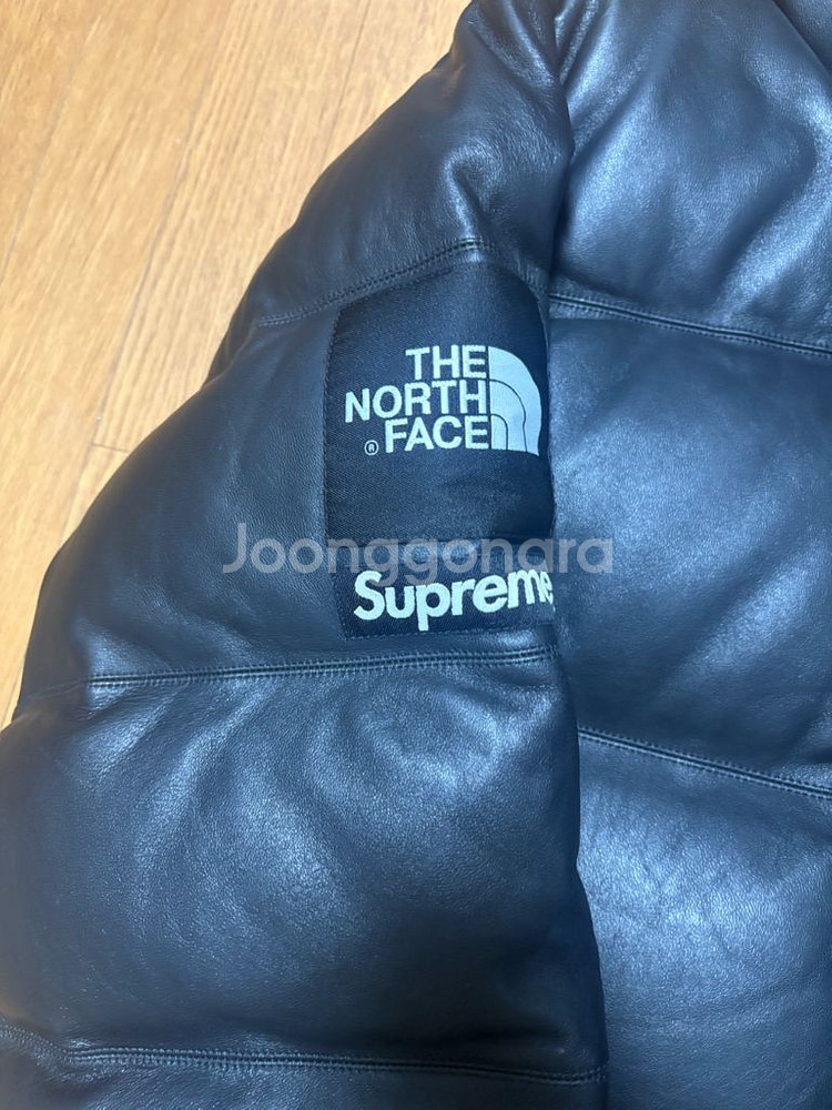 슈프림 노스페이스 레더눕시 L사이즈--3