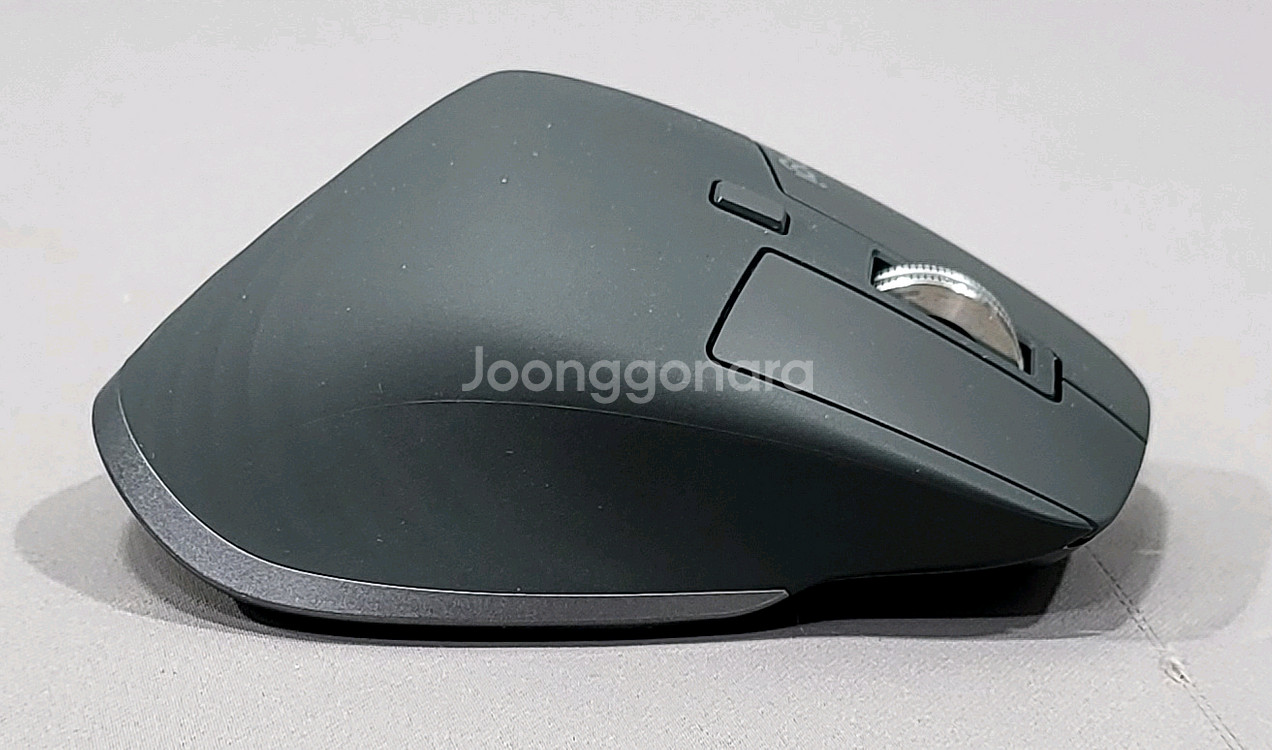 로지텍 MX MASTER 3S 마우스 팝니다.(택포)--4