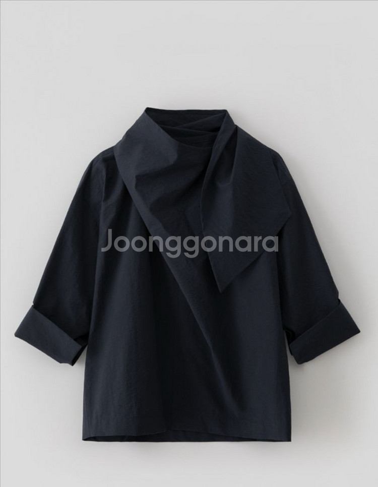 RRACE 레이스 타이 블라우스 네이비 FREE--10