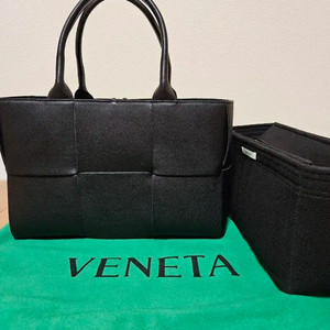 보테가 베네타 아르코 스몰