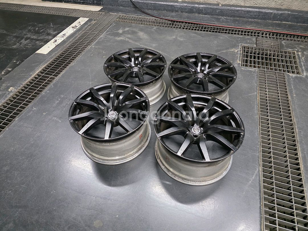 GTR R35 순정휠 20인치--0