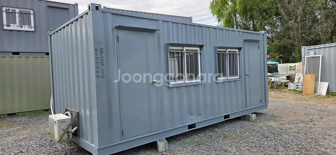 3x6 깨끗한 벽걸이 에어컨 설치된 컨테이너--0