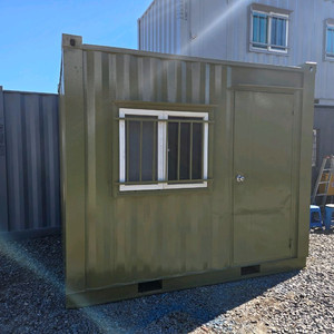 2.4x3 바닥철판 깨끗한 컨테이너