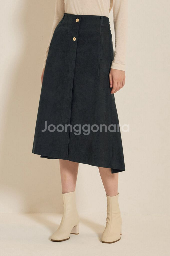 SJSJ 버튼 슬릿 플레어 스커트 택도 안 뗀 새상품--0