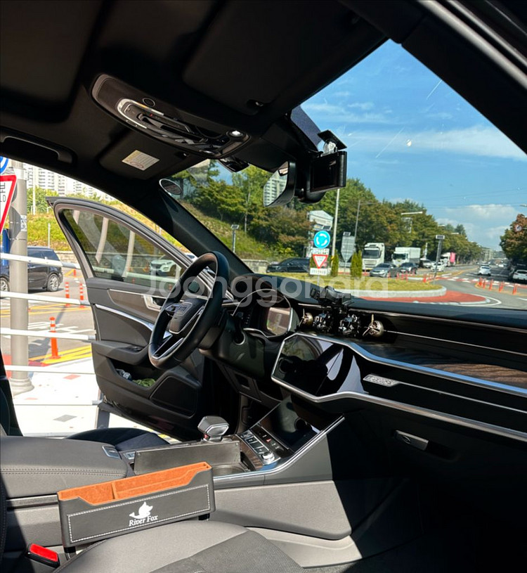 아우디 A6 C8 45Tfsi 콰트로 프리미엄--3