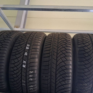 금호2355517윈터중고타이어235 55 17타이어