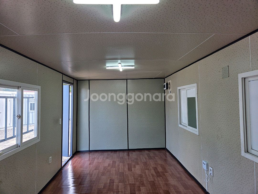 3x6 냉.난방. 설치된 깨끗한 컨테이너--3