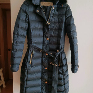 버버리패딩 애쉬무어 (xs 거의새것)