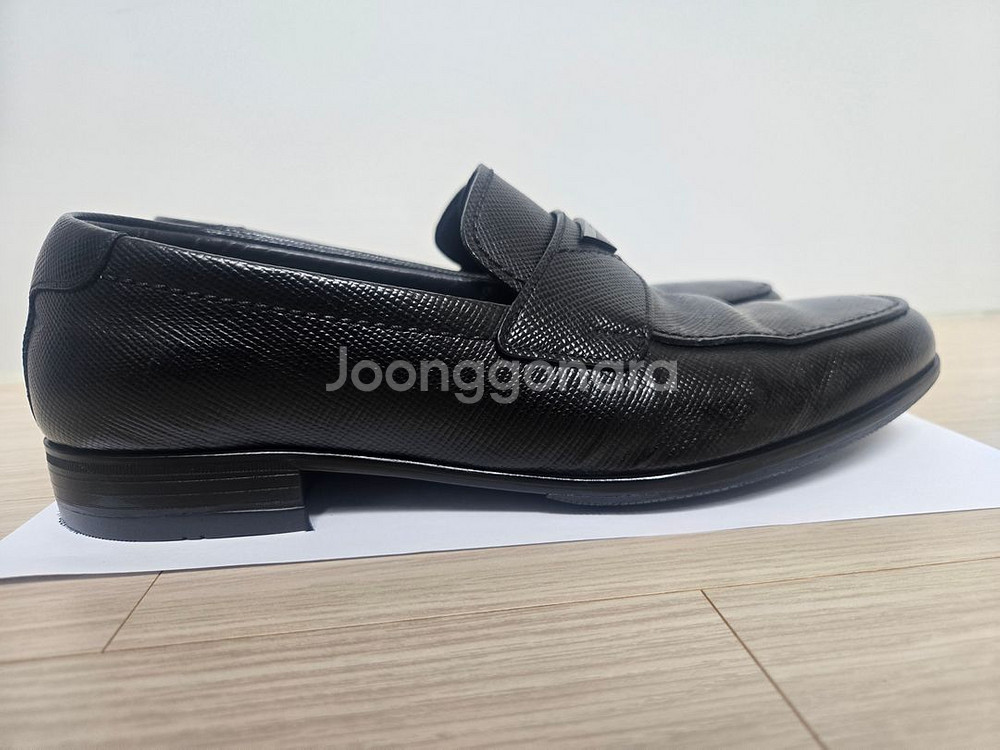 프라다 남성로퍼--1