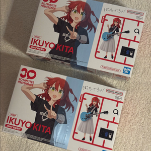 봇치 더 락! 30MP 키타 이쿠요 프라모델