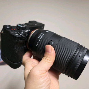 A7C2 박풀(보증남음) 탐론28200, 정품그립등