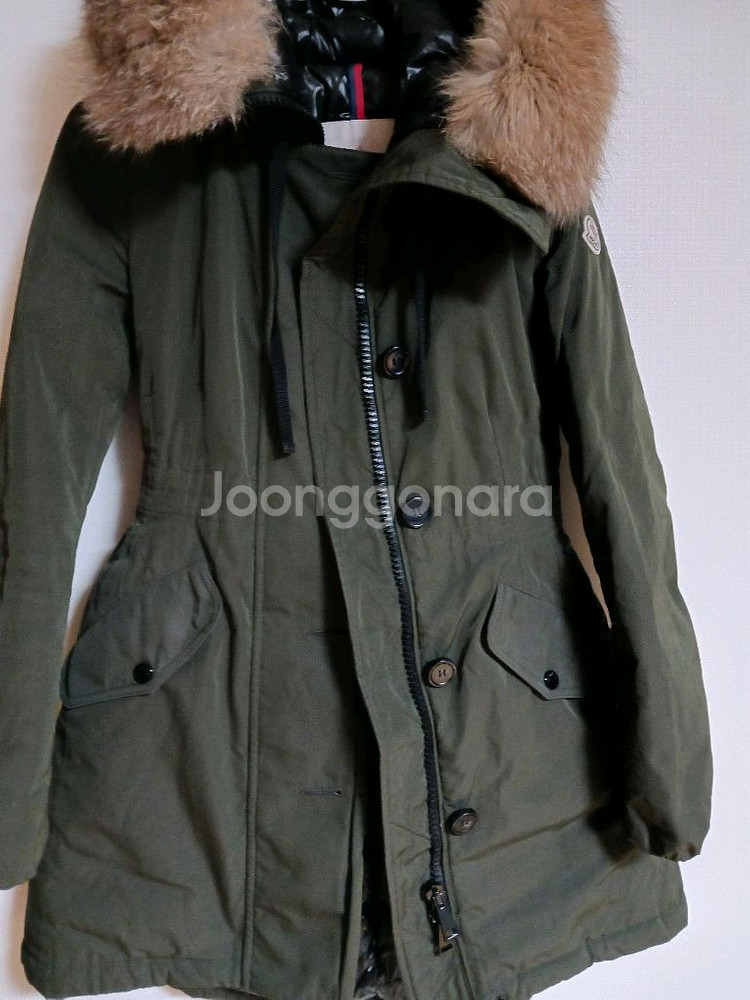 몽클레어 몬티콜 (00사이즈 카키)--0