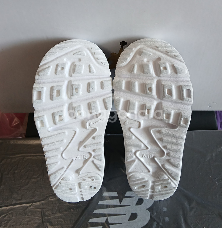 나이키키즈 에어맥스 타이니 130운동화 그레이--6