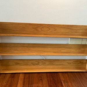 트리앤그린 원목 전면책장 1600