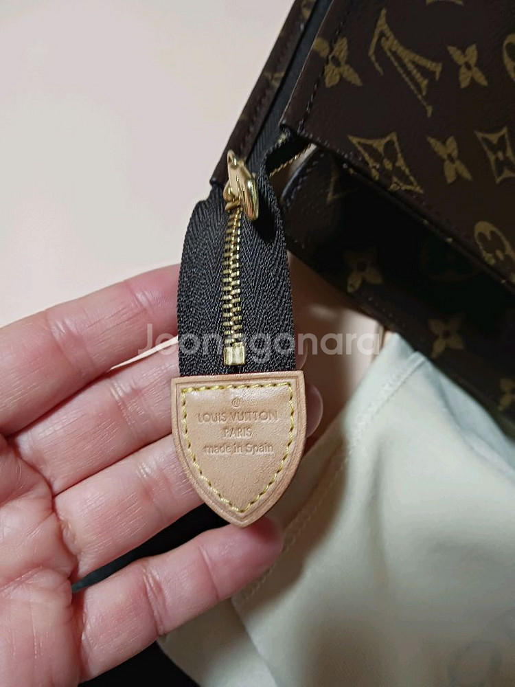 루이비통 토일렛26 (새것컨디션)--3