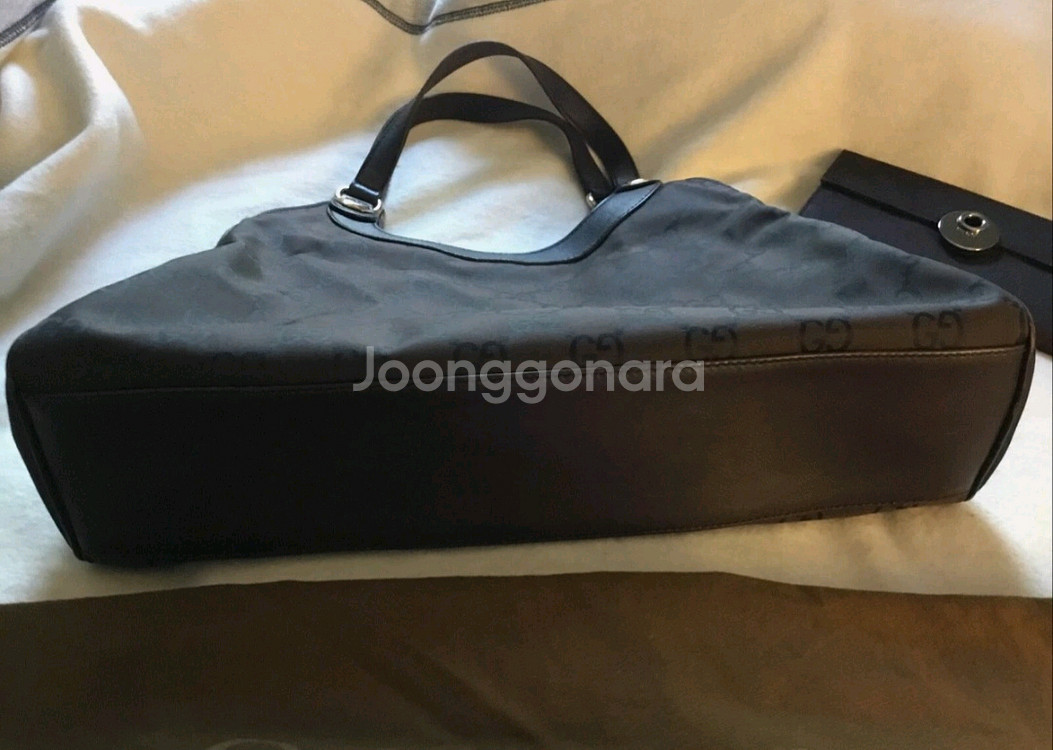 구찌 숄더백+지갑 일괄--2