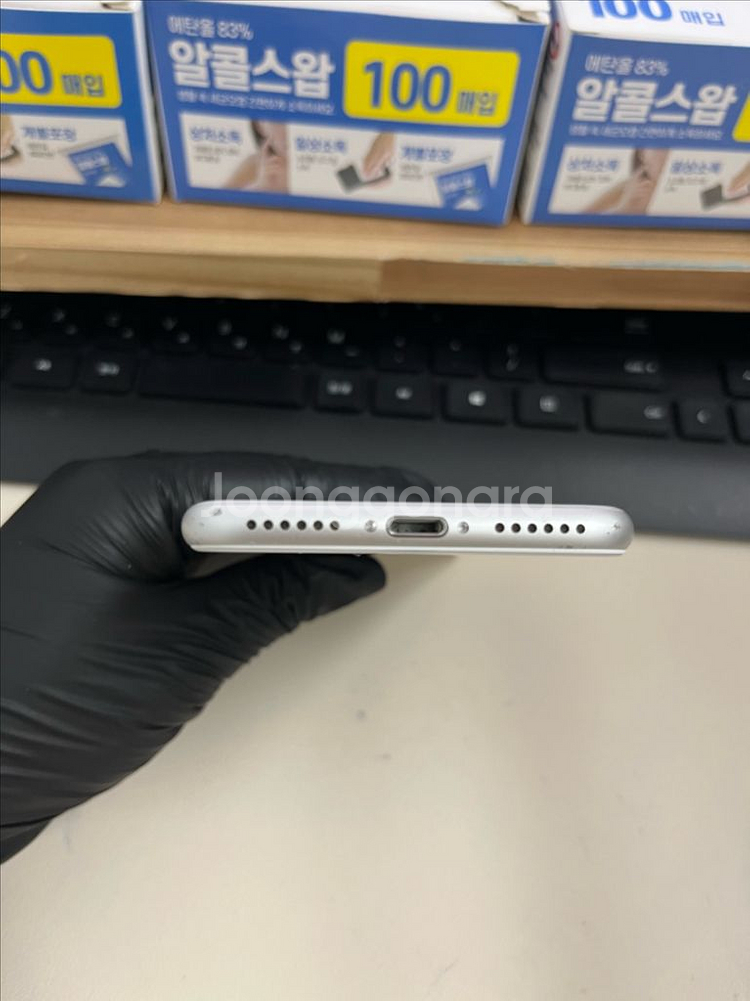 아이폰8 256G 실버 S급!--3
