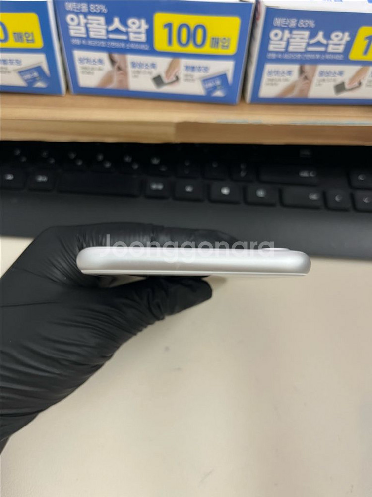 아이폰8 256G 실버 S급!--2