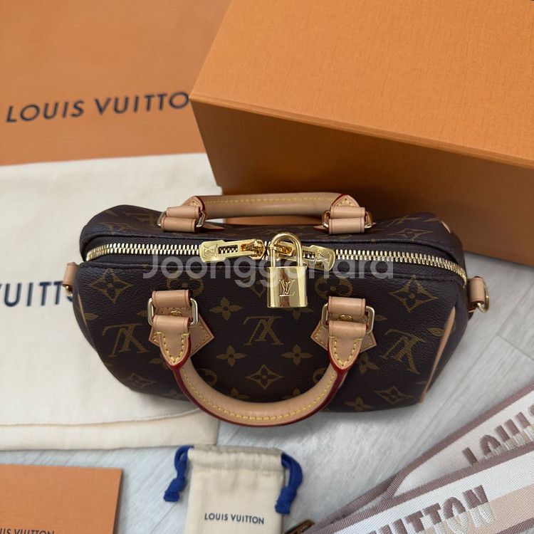 루이비통 스피디20(풀박스)실착3회 상태좋음--2