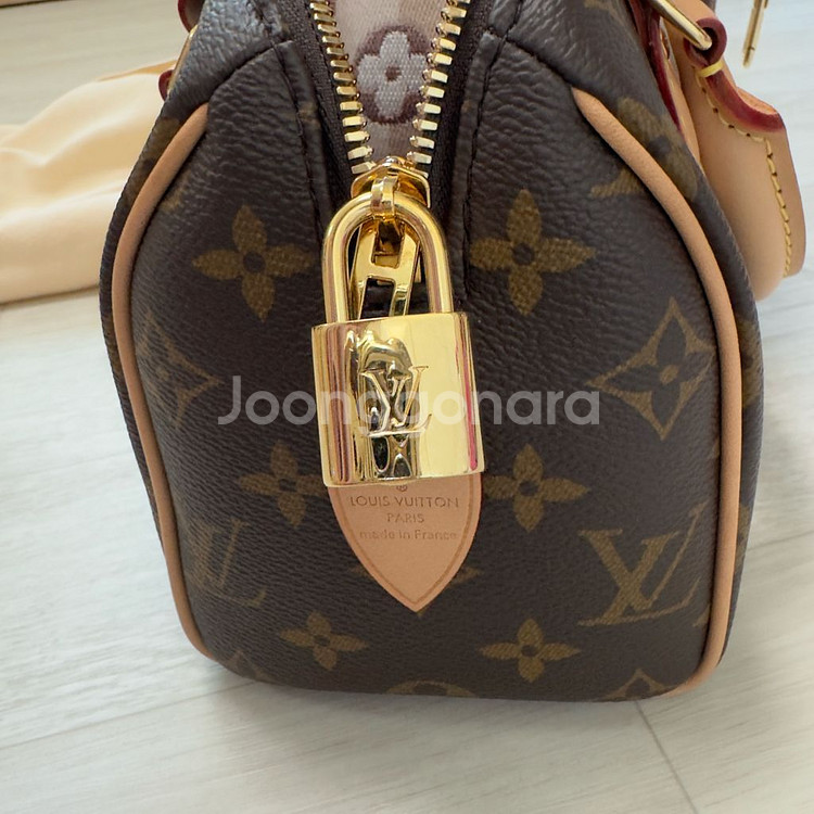 루이비통 스피디20(풀박스)실착3회 상태좋음--8