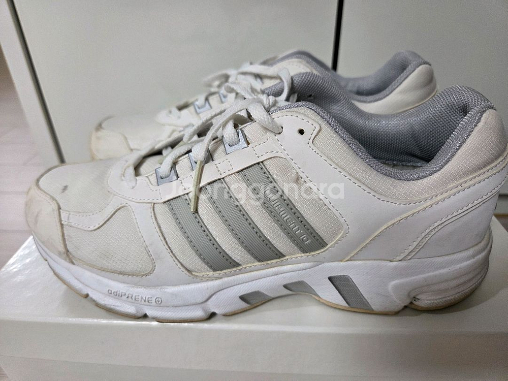 아디다스 판매합니다.--0