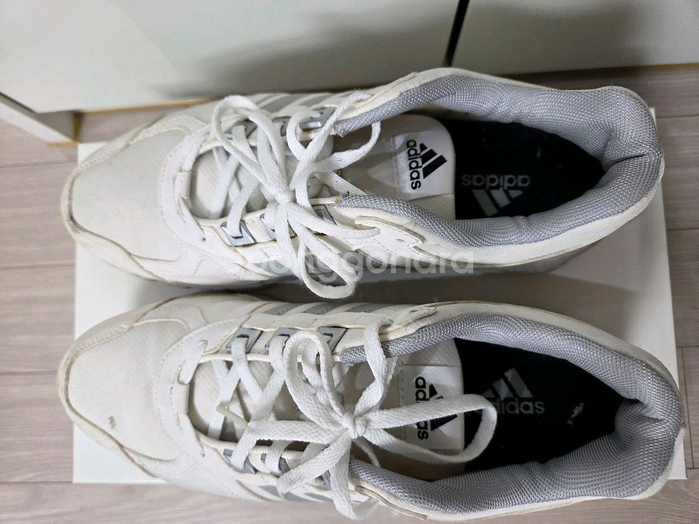 아디다스 판매합니다.--1