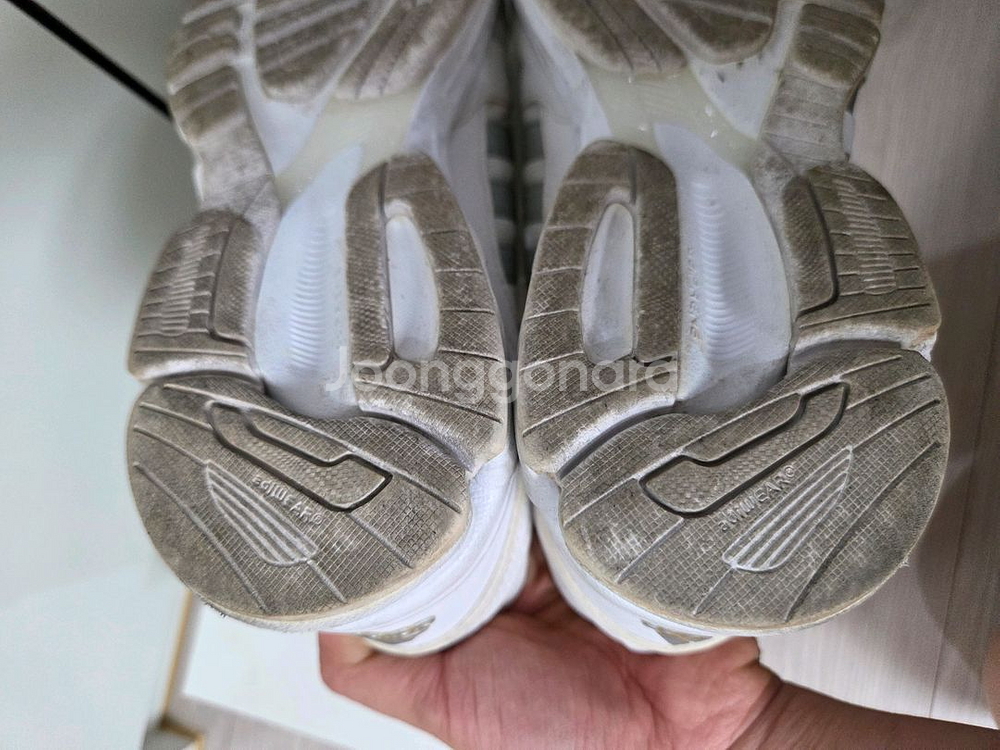 아디다스 판매합니다.--2