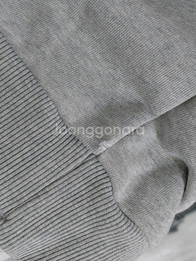 Discovery 디스커버리 그레이 스판 맨투맨--8