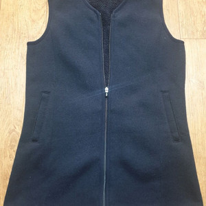 크로크다일 레이디 조끼 95 사이즈입니다