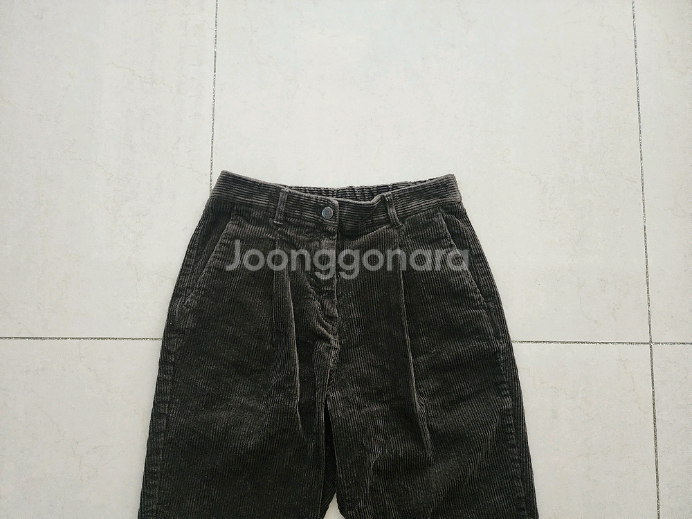 26사이즈 탑텐우먼 골덴바지 하나팔아요--1