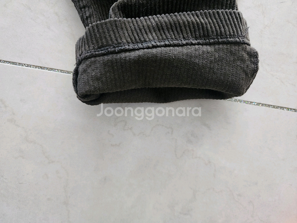 26사이즈 탑텐우먼 골덴바지 하나팔아요--4