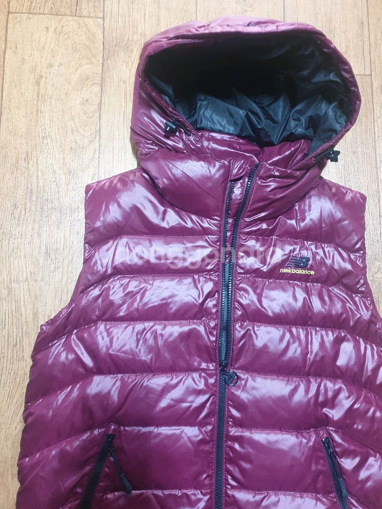 뉴발란스 패딩 후드조끼 95 사이즈입니다--2