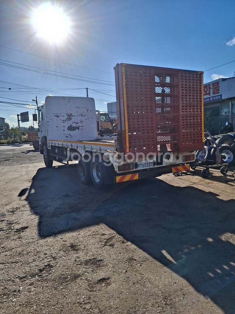 2009년식 5톤 메가트럭 와이드캡--3