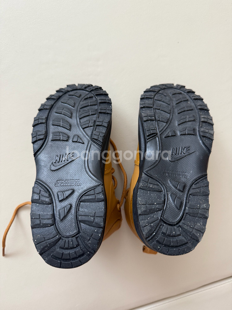 나이키 키즈부츠 유아부츠 레더 마노아 150사이즈 판매--2