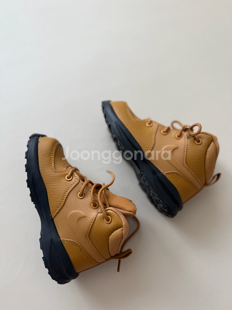 나이키 키즈부츠 유아부츠 레더 마노아 150사이즈 판매--3