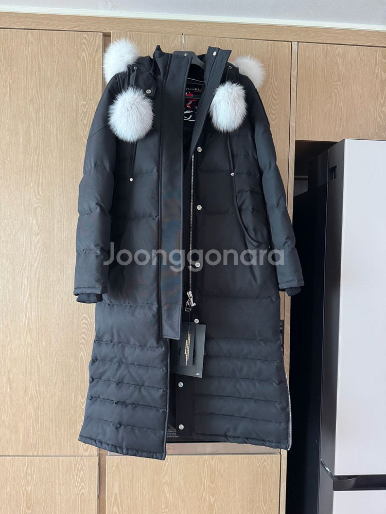 무스너클 스케처스원 롱 패딩 (새상품 M사이즈) 여자패--0