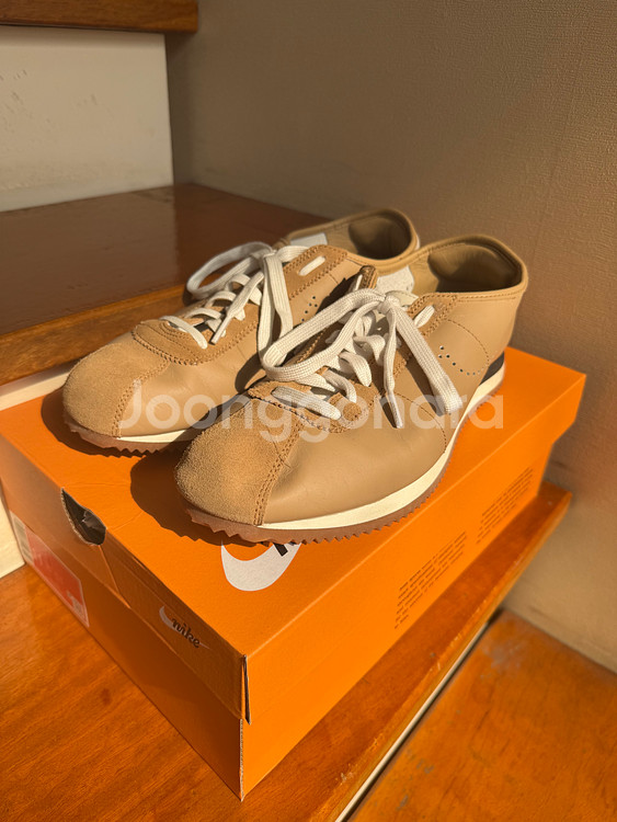 나이키 코르테즈 브라운 사이즈 280--0