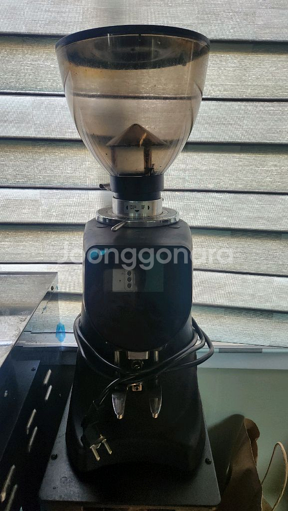 펠리체 자동 그라인더--1