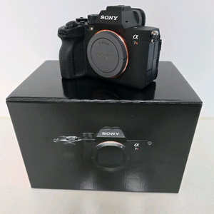 A7R5 정품 신품급 팝니다